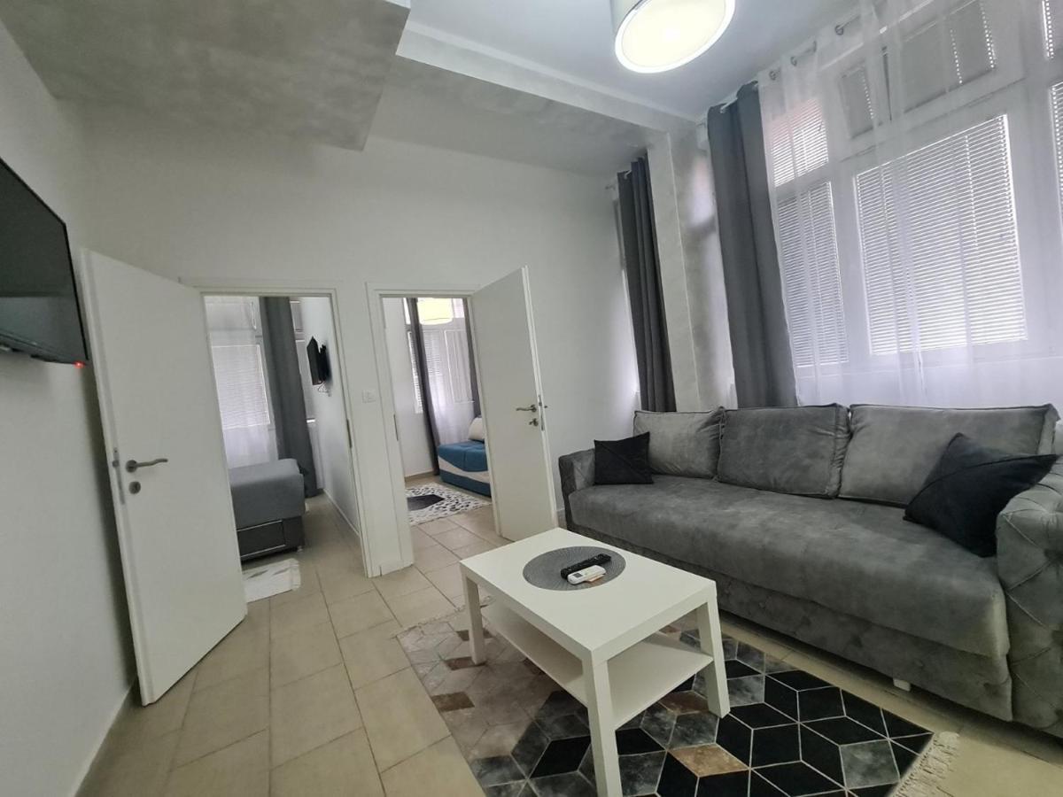 Apartmani Plus *
