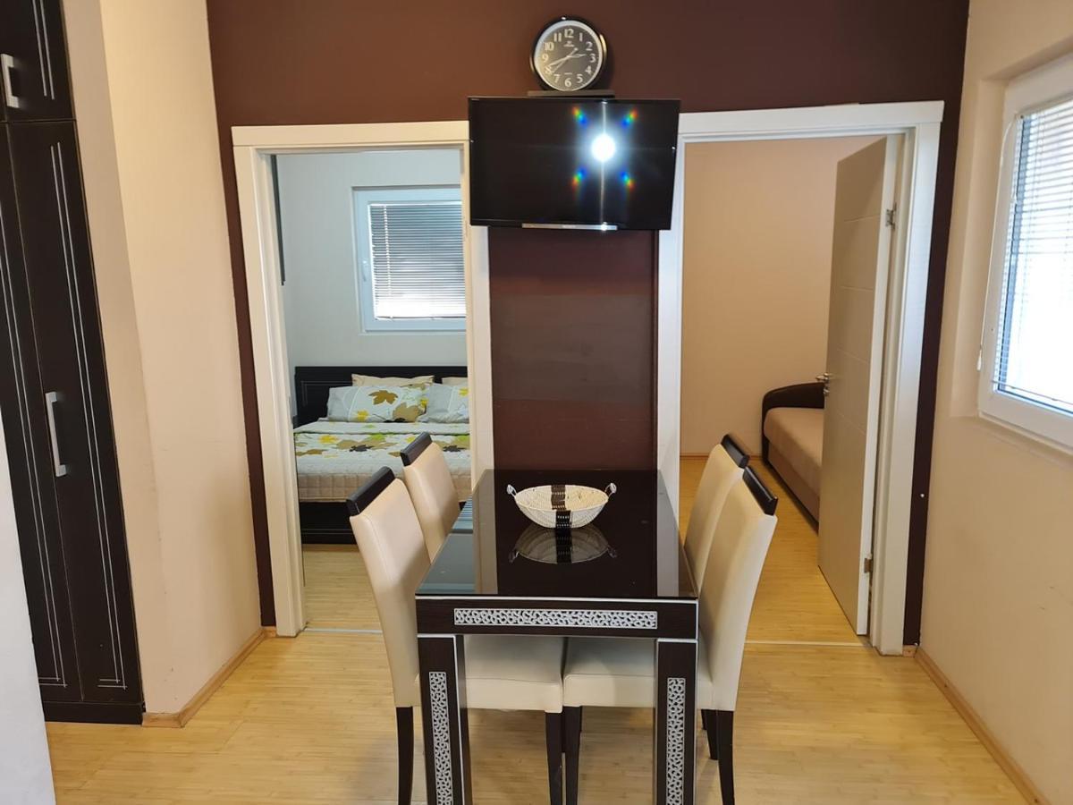 Apartment Apartmani Plus Budva