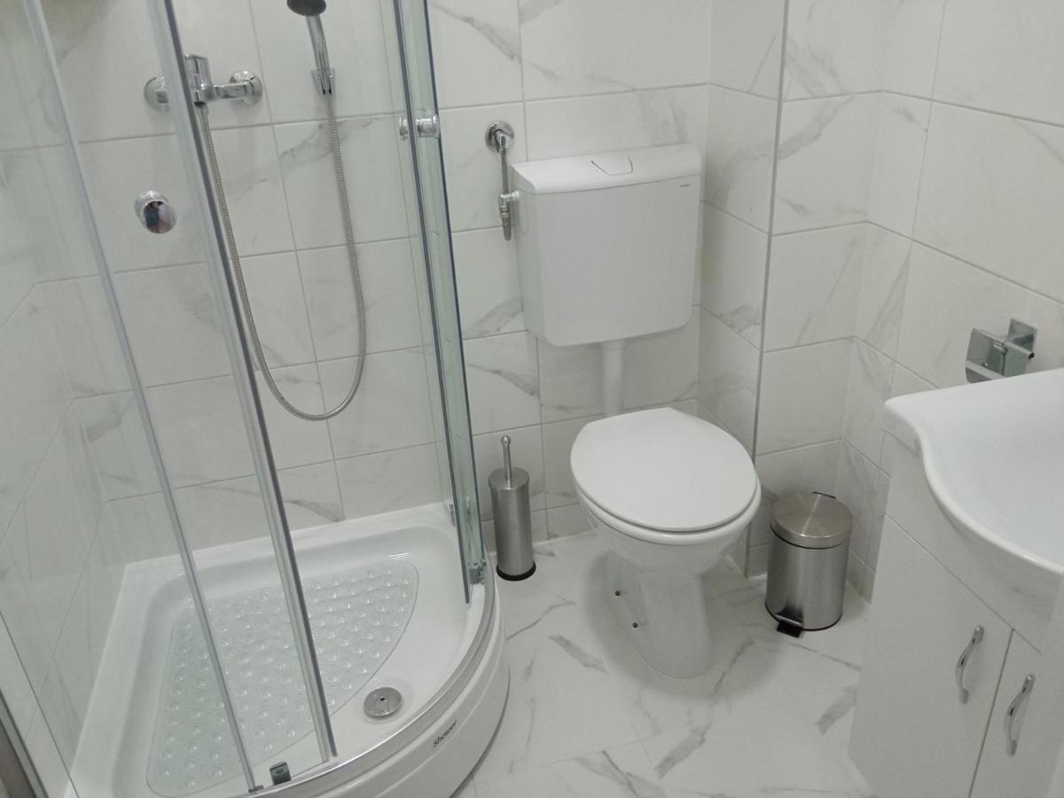 Apartmani Plus *