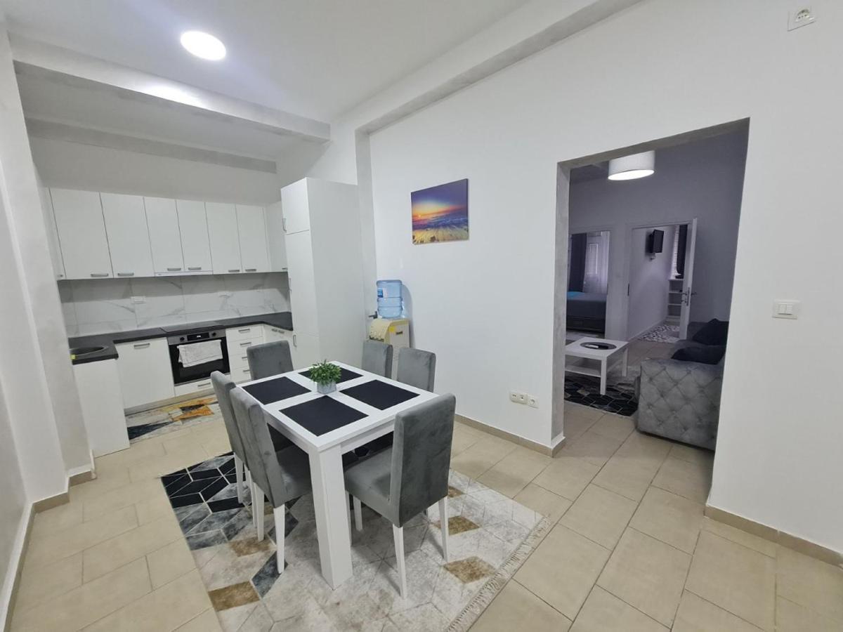 Apartmani Plus *