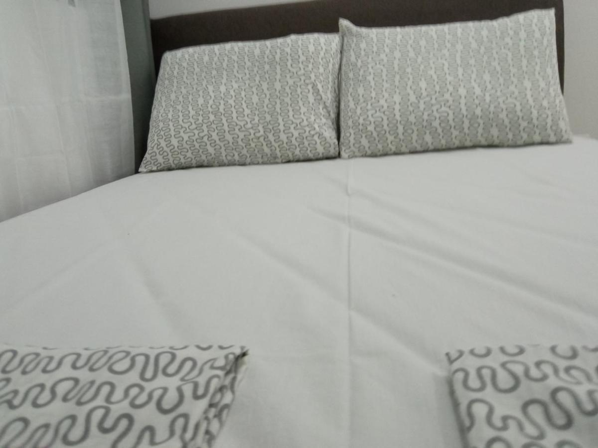 Apartmani Plus *