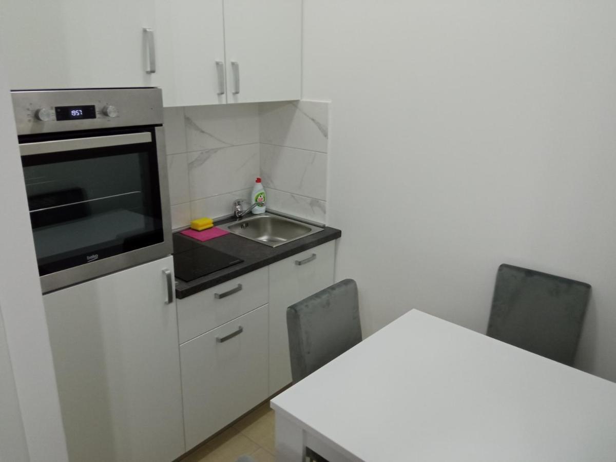Apartmani Plus Apartment